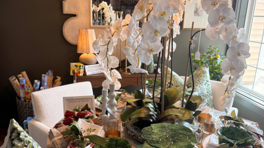 IVORY & OLIVE